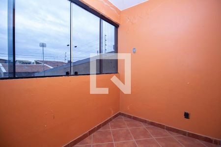 Sacada de casa para alugar com 3 quartos, 180m² em Qno 13, Brasília