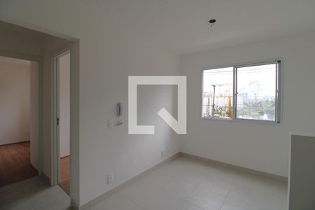 Sala de apartamento para alugar com 2 quartos, 34m² em Socorro, São Paulo