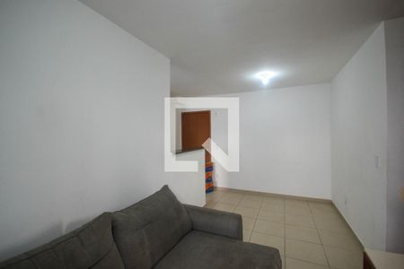 Sala de apartamento para alugar com 2 quartos, 49m² em Jardim Tropical, Nova Iguaçu