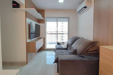 Sala de apartamento para alugar com 2 quartos, 58m² em Centro, Campinas