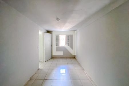 Sala/Quarto de casa para alugar com 1 quarto, 25m² em Quarta Parada, São Paulo