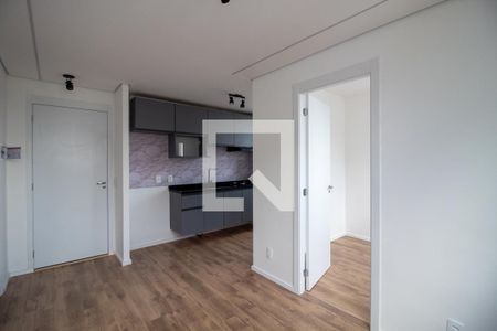 Sala de apartamento para alugar com 2 quartos, 34m² em Vila Gomes, São Paulo