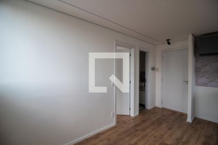 Sala de apartamento para alugar com 2 quartos, 34m² em Vila Gomes, São Paulo