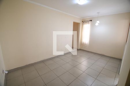 Sala de apartamento à venda com 1 quarto, 43m² em Vila Itapura, Campinas