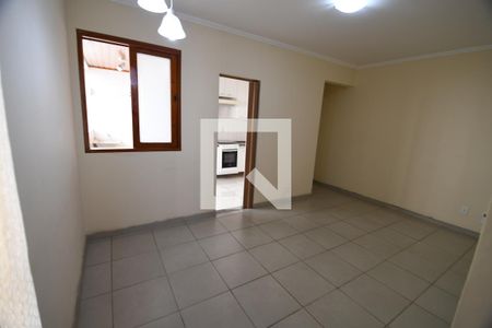 Sala de apartamento à venda com 1 quarto, 43m² em Vila Itapura, Campinas