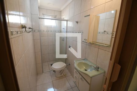 Banheiro de apartamento à venda com 1 quarto, 43m² em Vila Itapura, Campinas