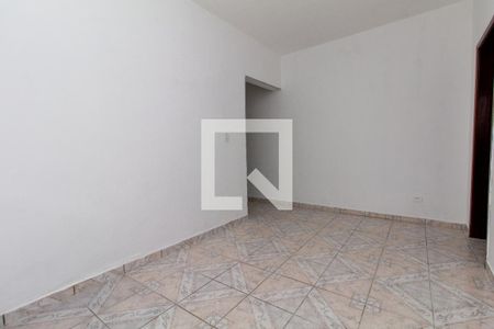 Quarto 2 de casa para alugar com 3 quartos, 120m² em Jardim Danfer, São Paulo