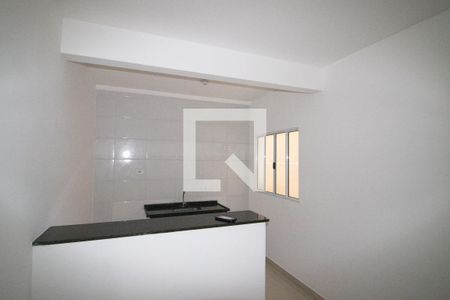 Sala e Cozinha de kitnet/studio para alugar com 1 quarto, 29m² em Parque Edu Chaves, São Paulo