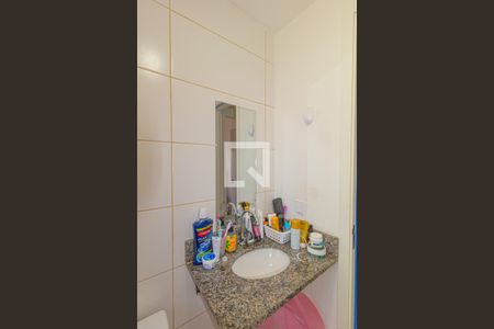 Apartamento à venda com 46m², 2 quartos e 1 vaga Apartamento à venda com 46m², 2 quartos e 1 vagaBanheiro
