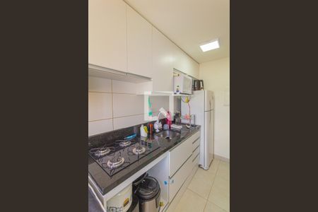 Apartamento à venda com 46m², 2 quartos e 1 vaga Apartamento à venda com 46m², 2 quartos e 1 vagaCozinha e Área de Serviço