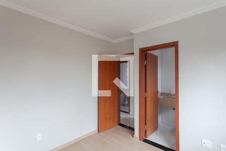 Suíte de apartamento à venda com 3 quartos, 60m² em Letícia, Belo Horizonte