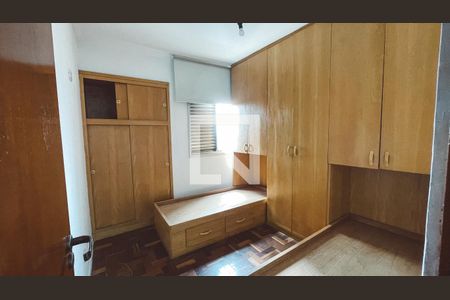 Quarto 1 de apartamento para alugar com 2 quartos, 52m² em Jardim Santa Ines, São Paulo