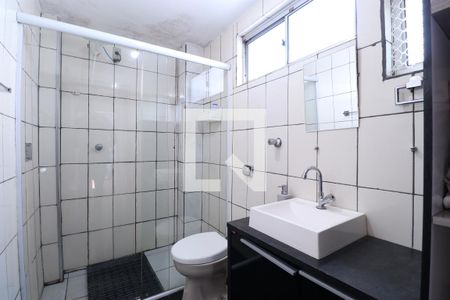 Banheiro de apartamento à venda com 1 quarto, 52m² em Barra Funda, São Paulo