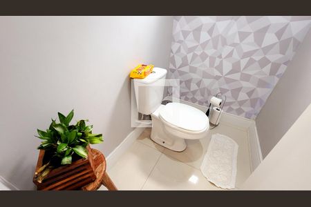 Lavabo de casa para alugar com 3 quartos, 330m² em Loteamento Jardim Tropical, Jundiaí