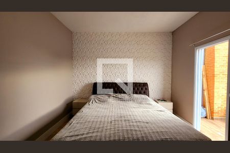 Casa à venda com 330m², 3 quartos e 3 vagas Casa à venda com 330m², 3 quartos e 3 vagasQuarto Suíte