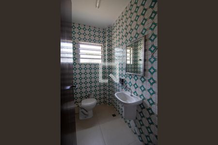 Lavabo de casa à venda com 3 quartos, 153m² em Vila Lageado, São Paulo