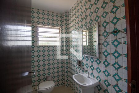 Lavabo de casa à venda com 3 quartos, 153m² em Vila Lageado, São Paulo