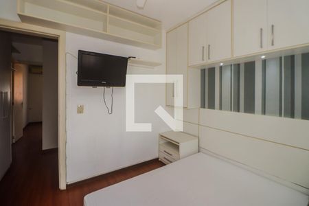 Quarto 1 de casa de condomínio para alugar com 3 quartos, 104m² em Humaitá, Porto Alegre