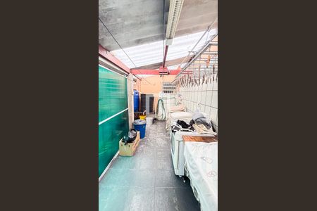 Casa à venda com 150m², 3 quartos e 2 vagas Casa à venda com 150m², 3 quartos e 2 vagasÁrea de Serviço