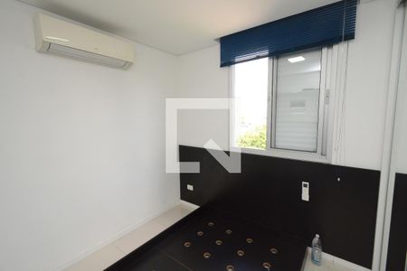 Suíte de apartamento para alugar com 2 quartos, 75m² em Vila Constanca, São Paulo