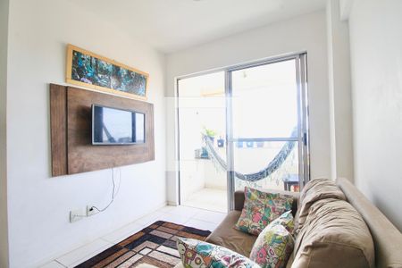 Sala de apartamento para alugar com 2 quartos, 53m² em Barbalho, Salvador