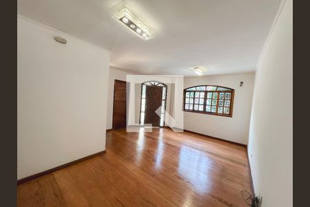 Sala de casa à venda com 4 quartos, 140m² em Perdizes, São Paulo