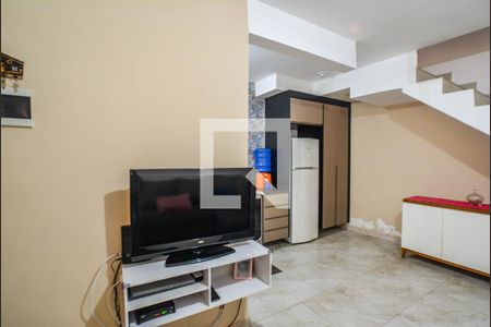 Sala de casa à venda com 2 quartos, 70m² em Jardim das Maravilhas, Santo André