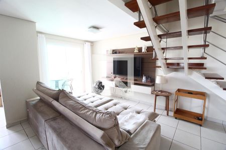 Sala de apartamento para alugar com 3 quartos, 140m² em Santa Mônica, Uberlândia