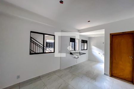 Sala de apartamento à venda com 2 quartos, 46m² em Vila Invernada, São Paulo