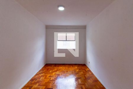 Quarto 1 de apartamento para alugar com 2 quartos, 44m² em Lapa de Baixo, São Paulo