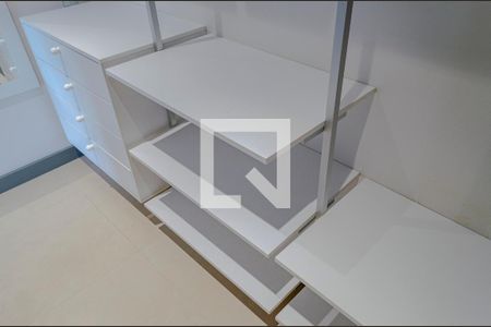 Closet de kitnet/studio para alugar com 1 quarto, 40m² em Saco dos Limões, Florianópolis