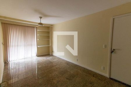 Sala de apartamento para alugar com 2 quartos, 69m² em Maria Paula, São Gonçalo