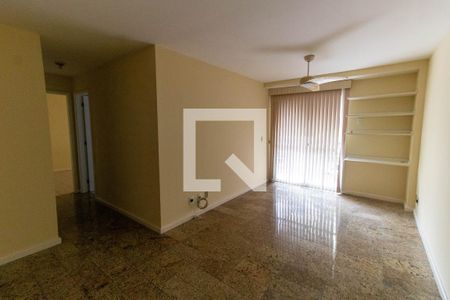 Sala de apartamento para alugar com 2 quartos, 69m² em Maria Paula, São Gonçalo