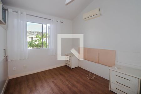 Quarto 1 de casa de condomínio à venda com 2 quartos, 70m² em Humaitá, Porto Alegre