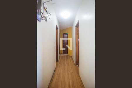 Corredor de apartamento à venda com 3 quartos, 100m² em Glória, Porto Alegre