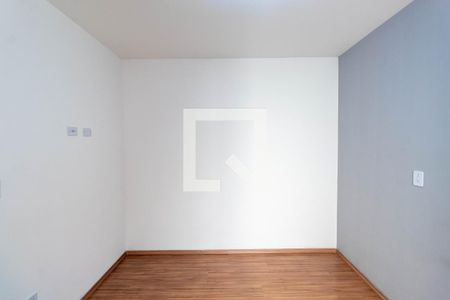 Quarto 1 de apartamento para alugar com 2 quartos, 38m² em Vila Granada, São Paulo