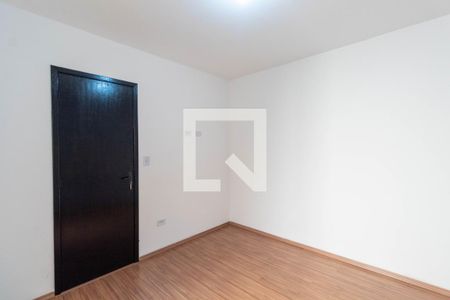 Quarto 1 de apartamento para alugar com 2 quartos, 38m² em Vila Granada, São Paulo