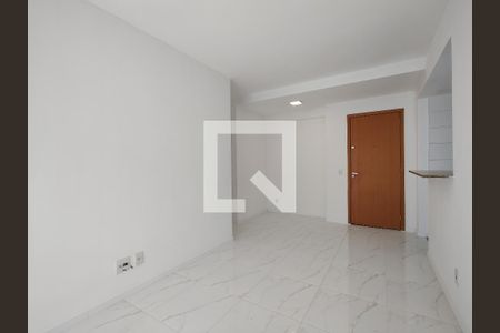 Sala de apartamento à venda com 3 quartos, 77m² em Taquara, Rio de Janeiro