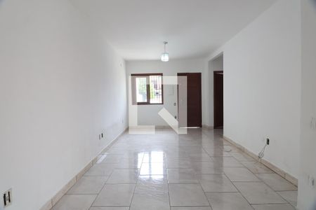 Sala e cozinha  de casa à venda com 2 quartos, 52m² em São José, Canoas