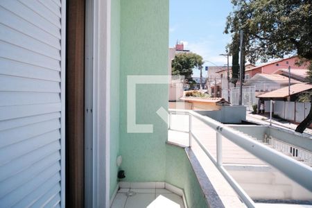Casa à venda com 74m², 2 quartos e 2 vagas Casa à venda com 74m², 2 quartos e 2 vagasVaranda
