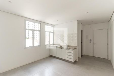 Sala e Cozinha de kitnet/studio para alugar com 1 quarto, 36m² em Campos Elíseos, São Paulo