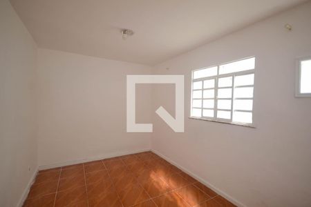 Quarto 1 de casa para alugar com 2 quartos, 70m² em Cabral, Nilópolis