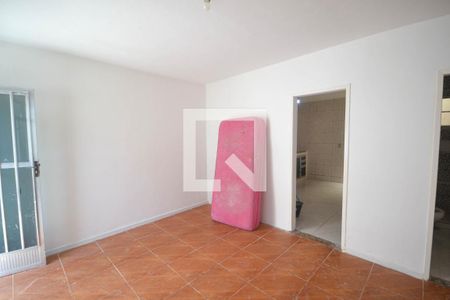 Sala de casa para alugar com 2 quartos, 70m² em Cabral, Nilópolis