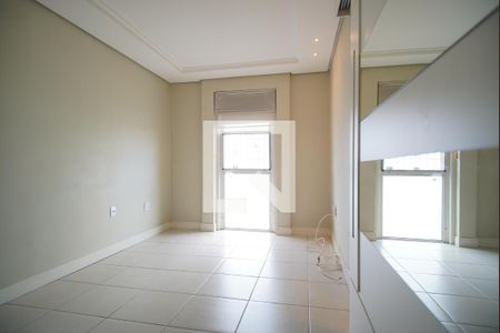 Sala de apartamento à venda com 1 quarto, 48m² em Humaitá, Porto Alegre