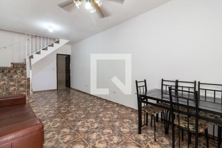 Sala de casa à venda com 2 quartos, 100m² em Vila Santa Maria, São Paulo