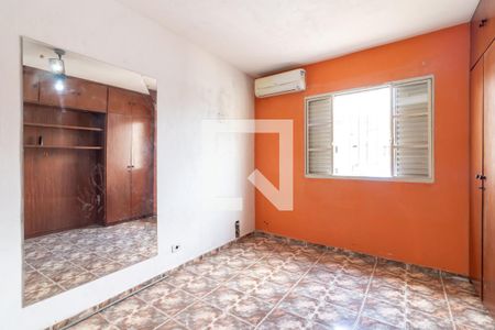 Quarto 1 de casa à venda com 2 quartos, 100m² em Vila Santa Maria, São Paulo