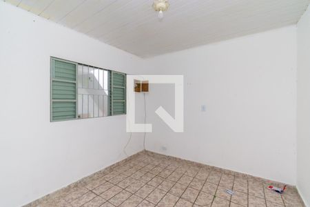 Sala/Quarto de casa para alugar com 1 quarto, 40m² em Vila Tolstoi, São Paulo