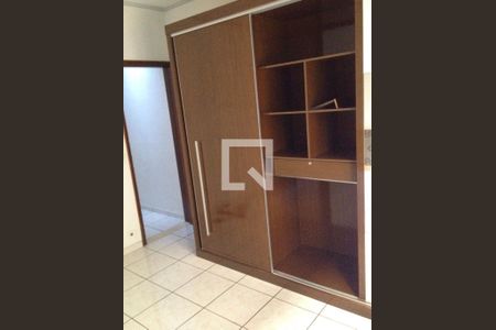 Quarto 2 de casa à venda com 2 quartos, 150m² em Jardim Celeste, São Paulo