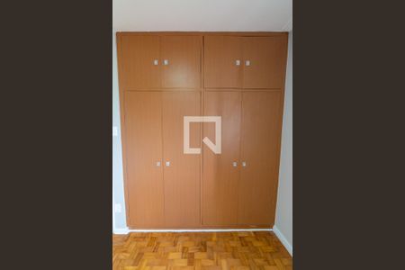 Quarto 1 de apartamento para alugar com 2 quartos, 86m² em Jabaquara, São Paulo