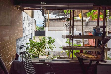 Vista da Sala de casa à venda com 2 quartos, 118m² em Vaz Lobo, Rio de Janeiro